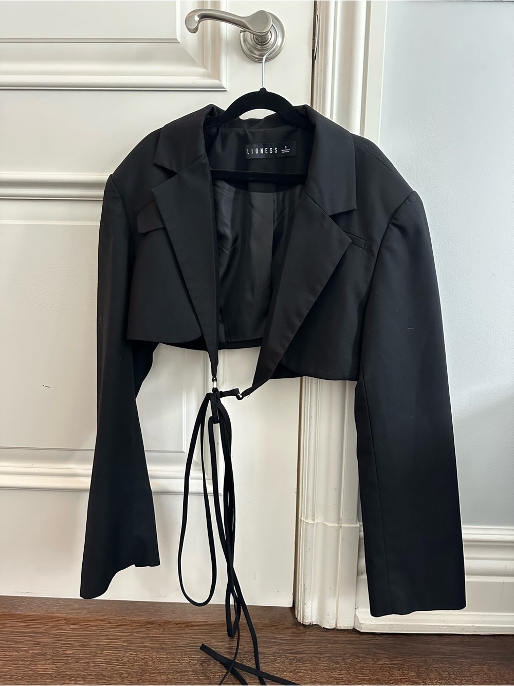Lioness Black Cropped Tie Around Blazer Jacket
